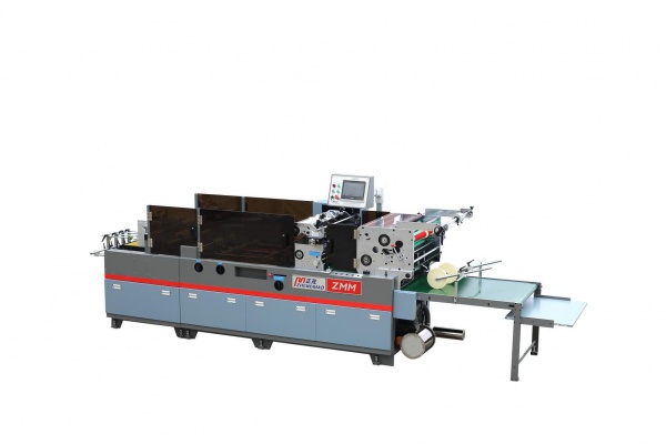 Automatic flat window patching machine